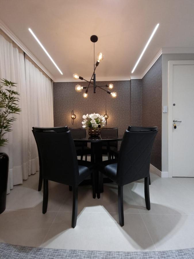 Apartamento Aconchegante E Moderno No Centro De Balneário Camboriú Exteriör bild